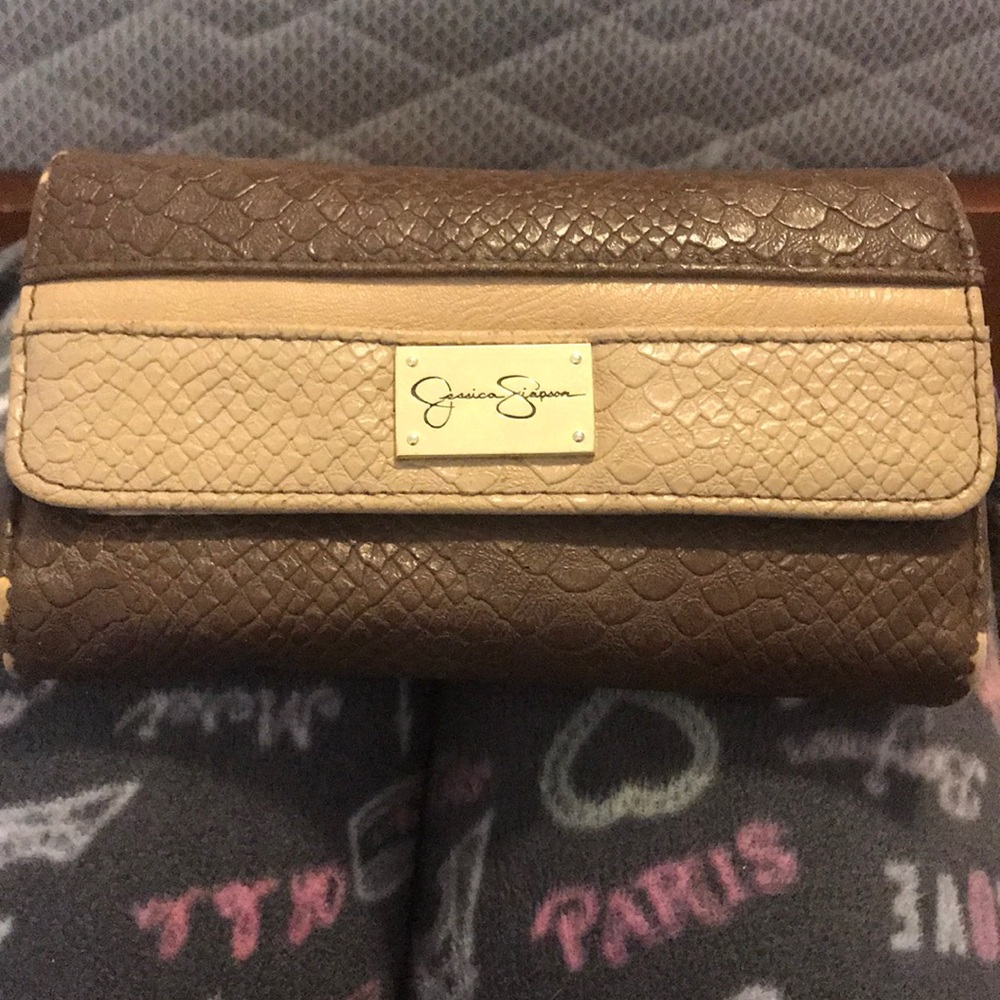 Jessica Simpson Wallet